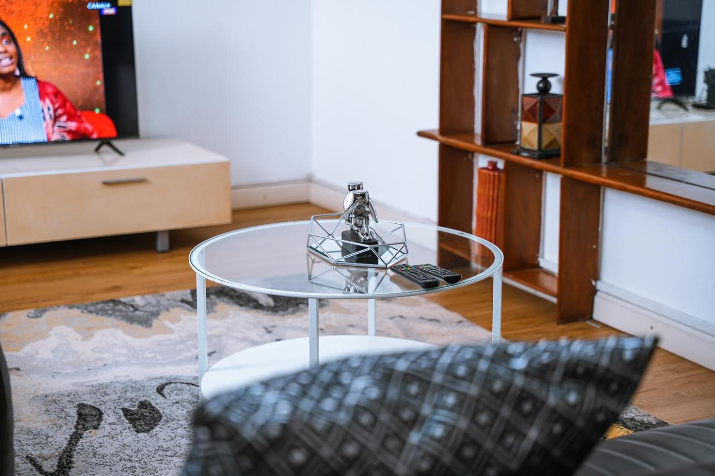 Les Residences De La Providence - Appart Hotel Яунде Экстерьер фото